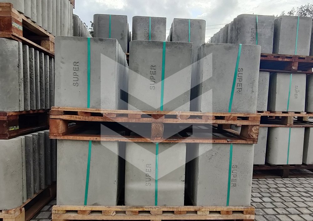 Kerb Stone - 300x450x100 (Paver Block)