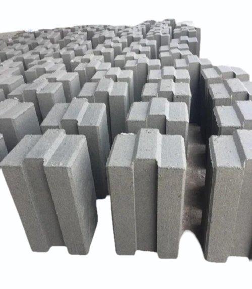 Cement Interlock 6 inch Bricks